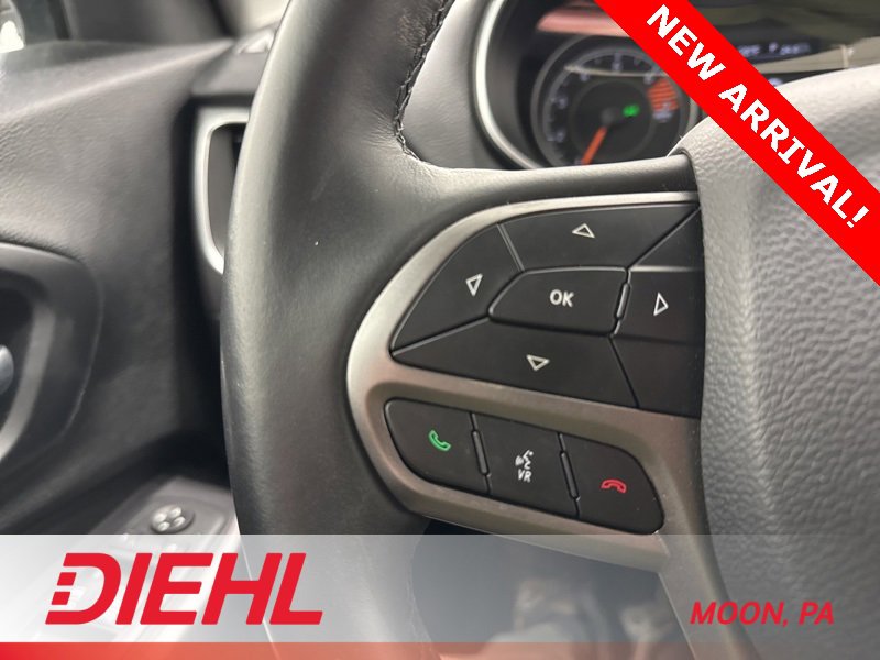 Used 2019 Jeep Cherokee Latitude Plus w/ Cold Weather Group image 21