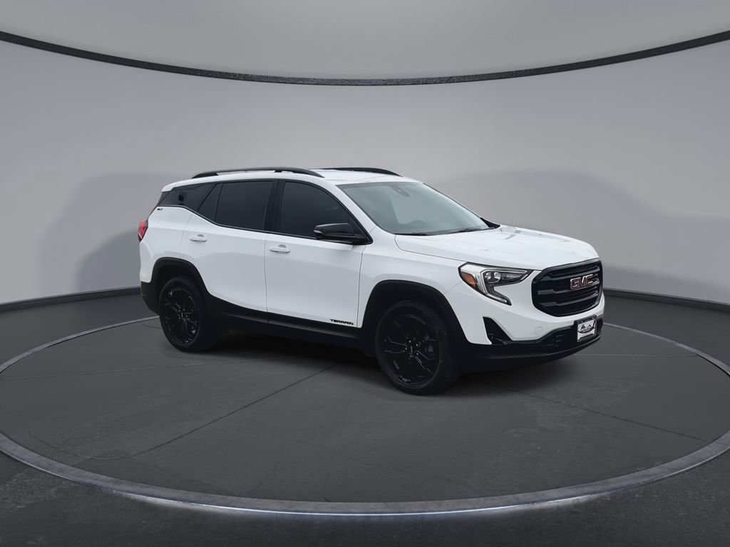 Used 2021 GMC Terrain SLT w/ Elevation Edition image 2