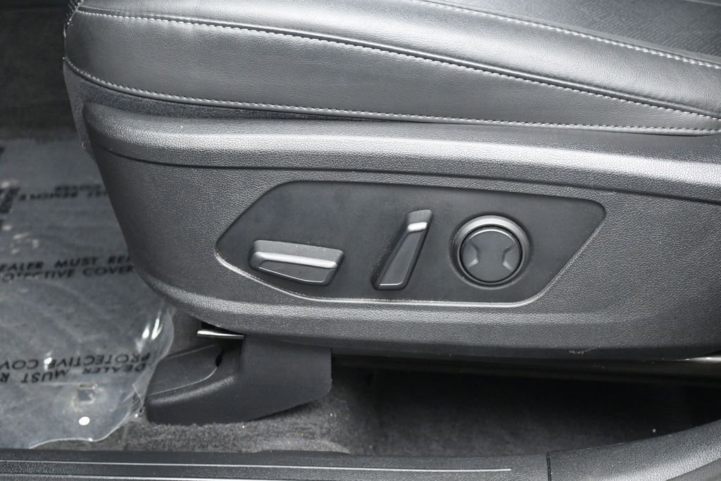 Used 2022 Kia Sorento EX w/ Panoramic Sunroof Package FWD image 12