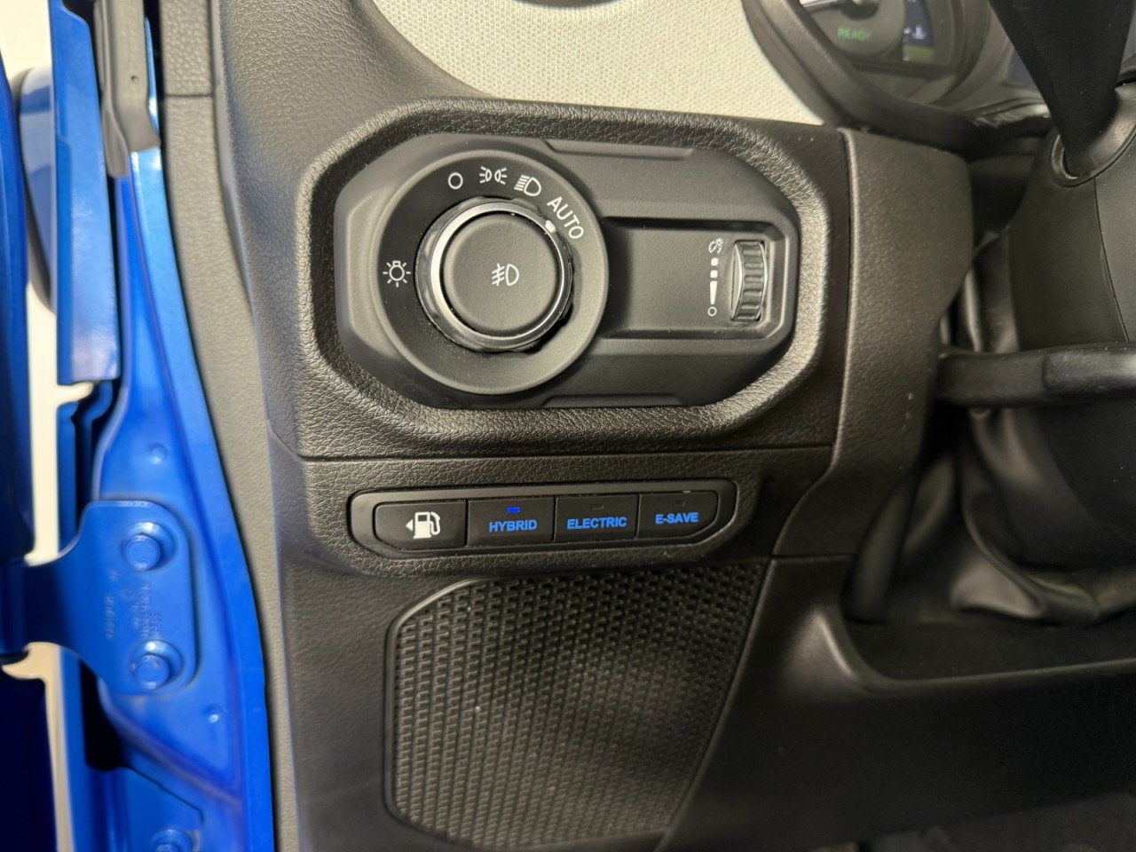 Used 2024 Jeep Wrangler Unlimited AWD/4WD image 22