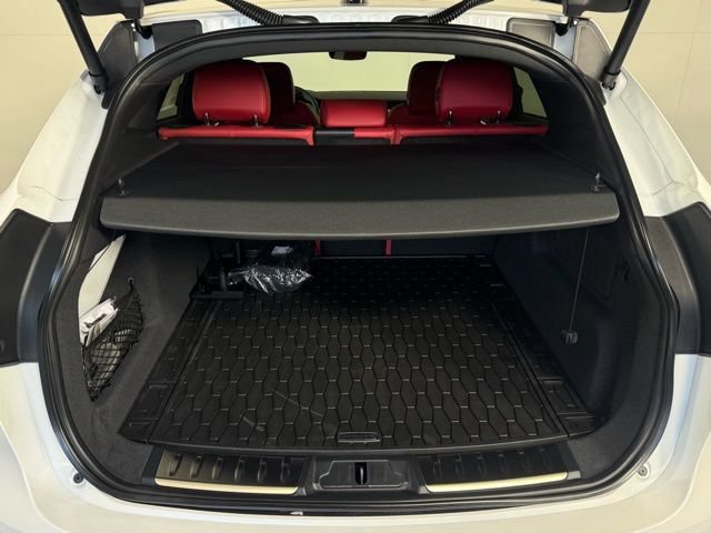 New 2026 Jaguar F-PACE R-Dynamic S AWD/4WD image 18