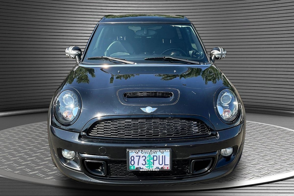 Used 2012 MINI Cooper Clubman S FWD image 2