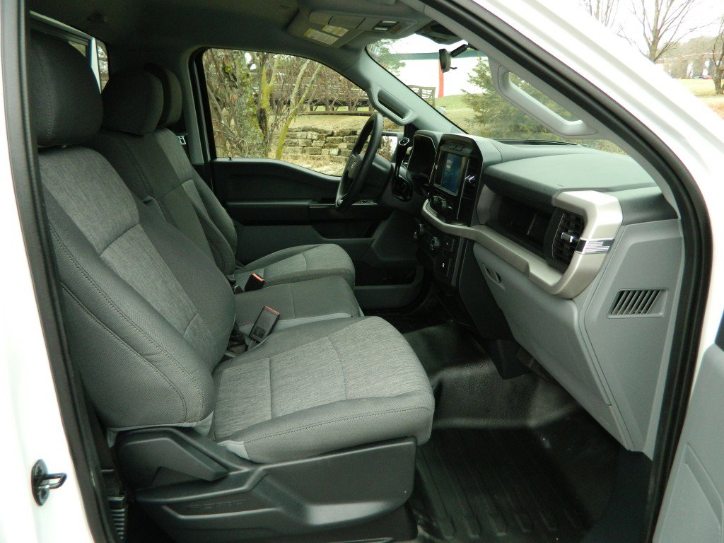 Used 2022 Ford F150 XL w/ Equipment Group 101A High image 16