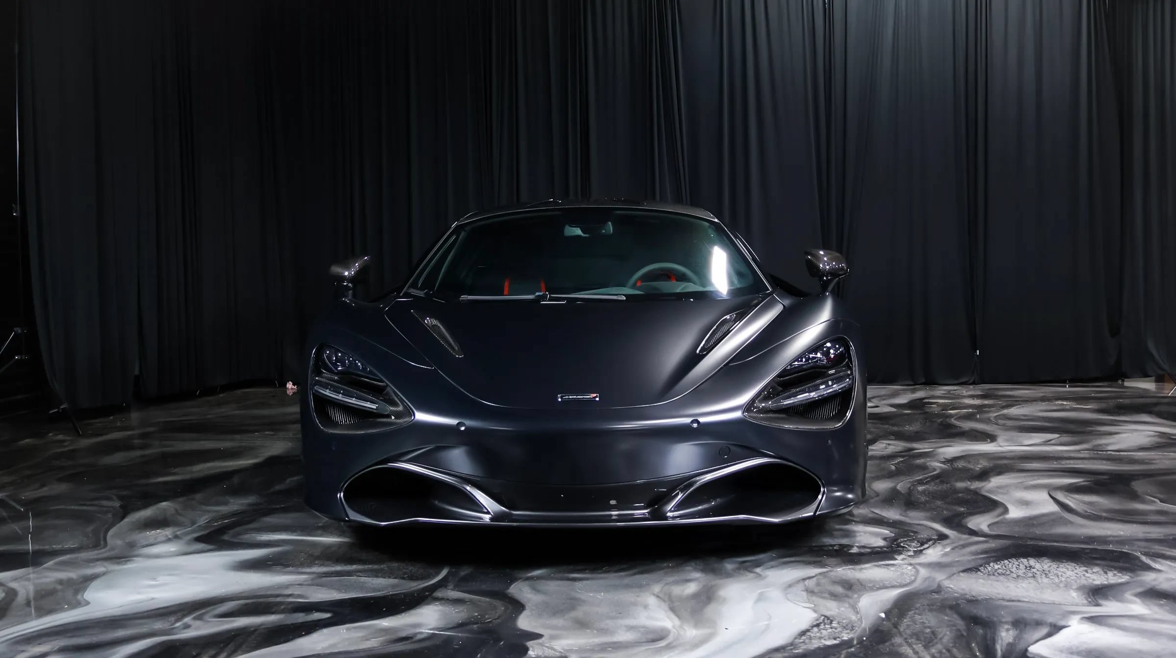 Used 2018 McLaren 720S RWD image 9