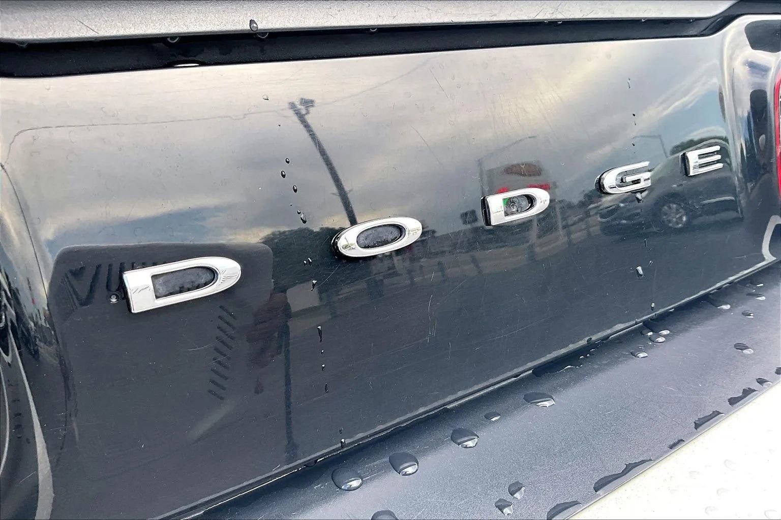 Used 2019 Dodge Challenger SXT RWD image 32