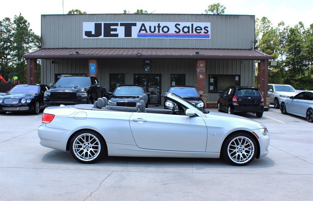 Used 2009 BMW 328i Convertible image 14