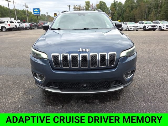 Used 2022 Jeep Cherokee Limited w/ Trailer Tow Group AWD/4WD image 3