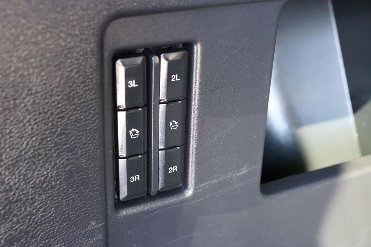 Used 2024 Ford Expedition XLT AWD/4WD image 62