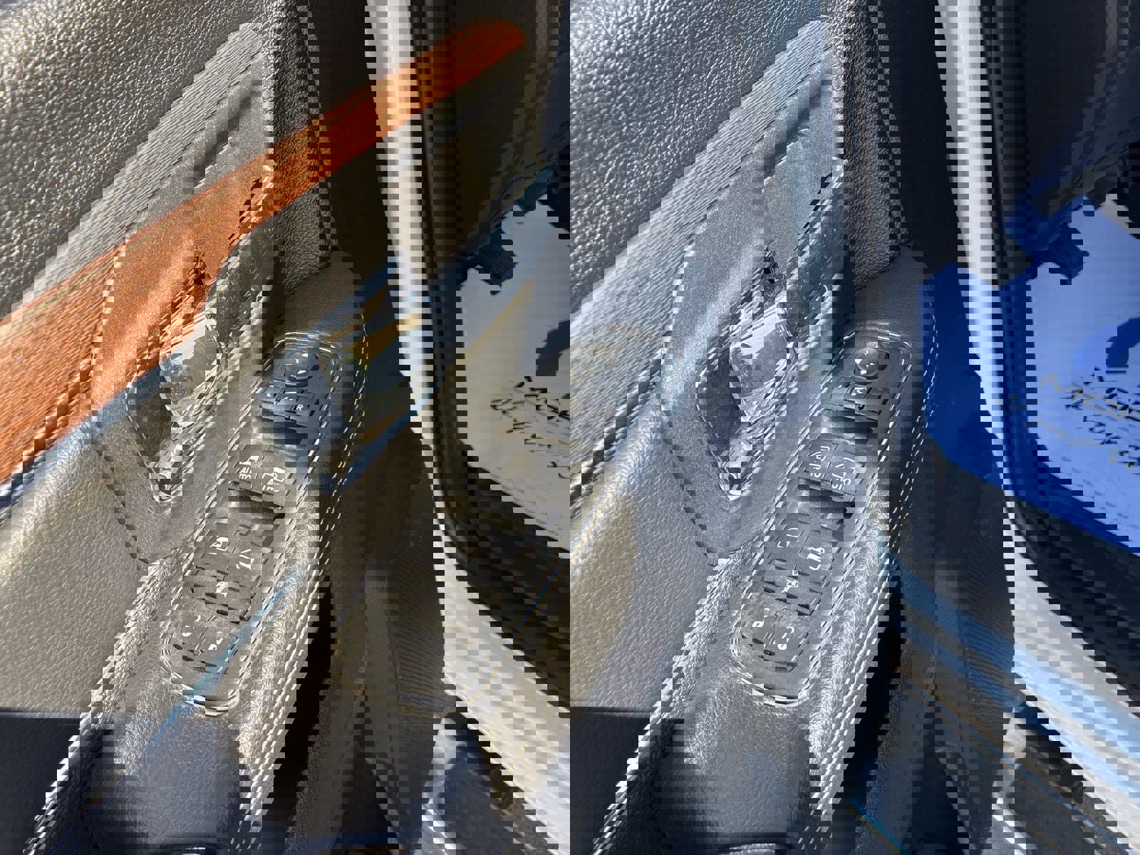 Used 2017 RAM 1500 Laramie w/ Convenience Group image 15