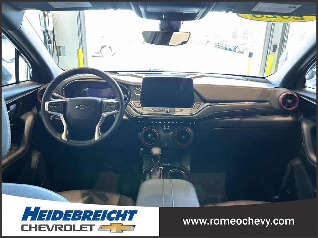 Certified 2023 Chevrolet Blazer RS w/ Driver Confidence II Package FWD image 16