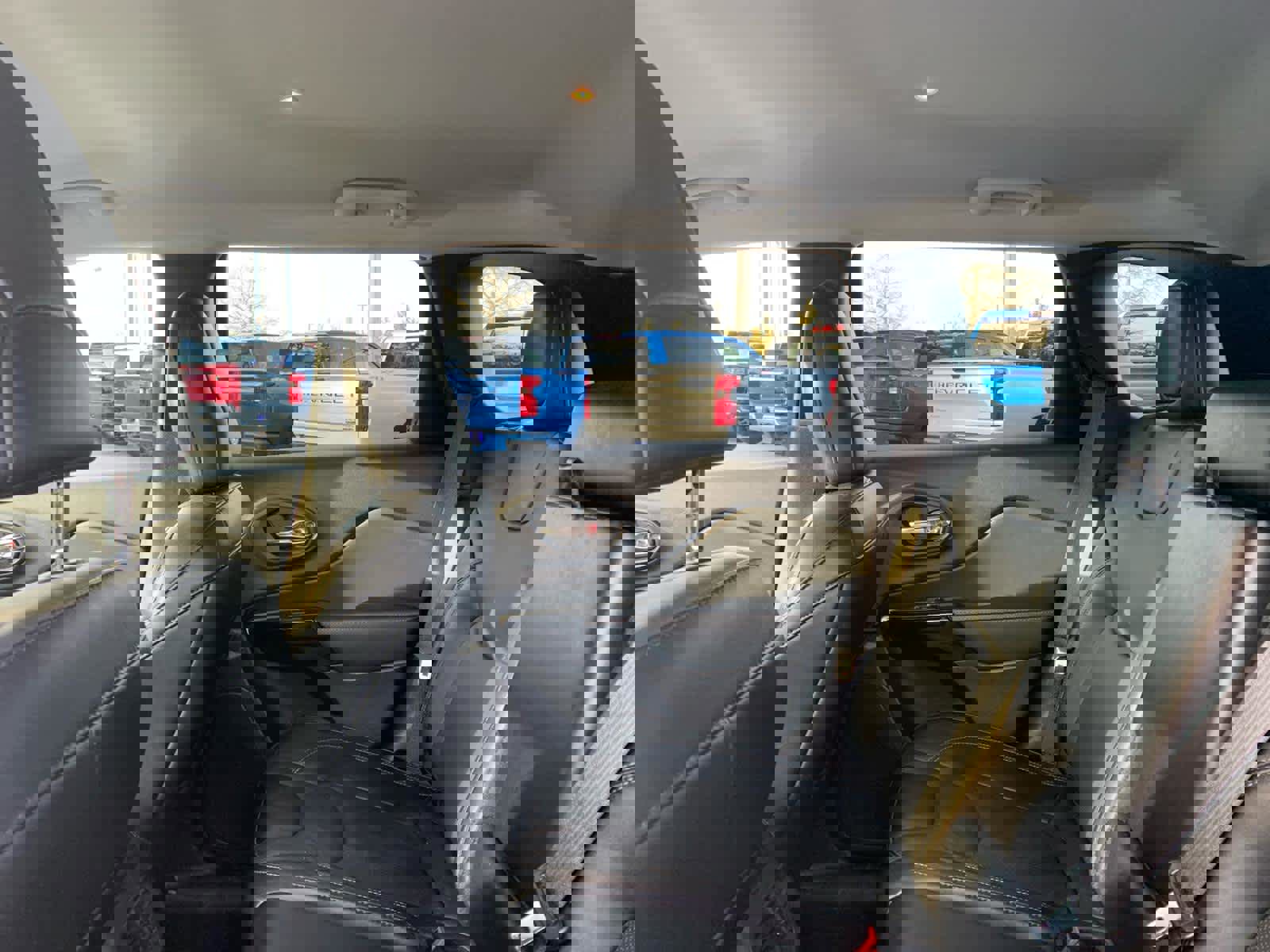 Used 2023 Jeep Cherokee Altitude Lux image 28