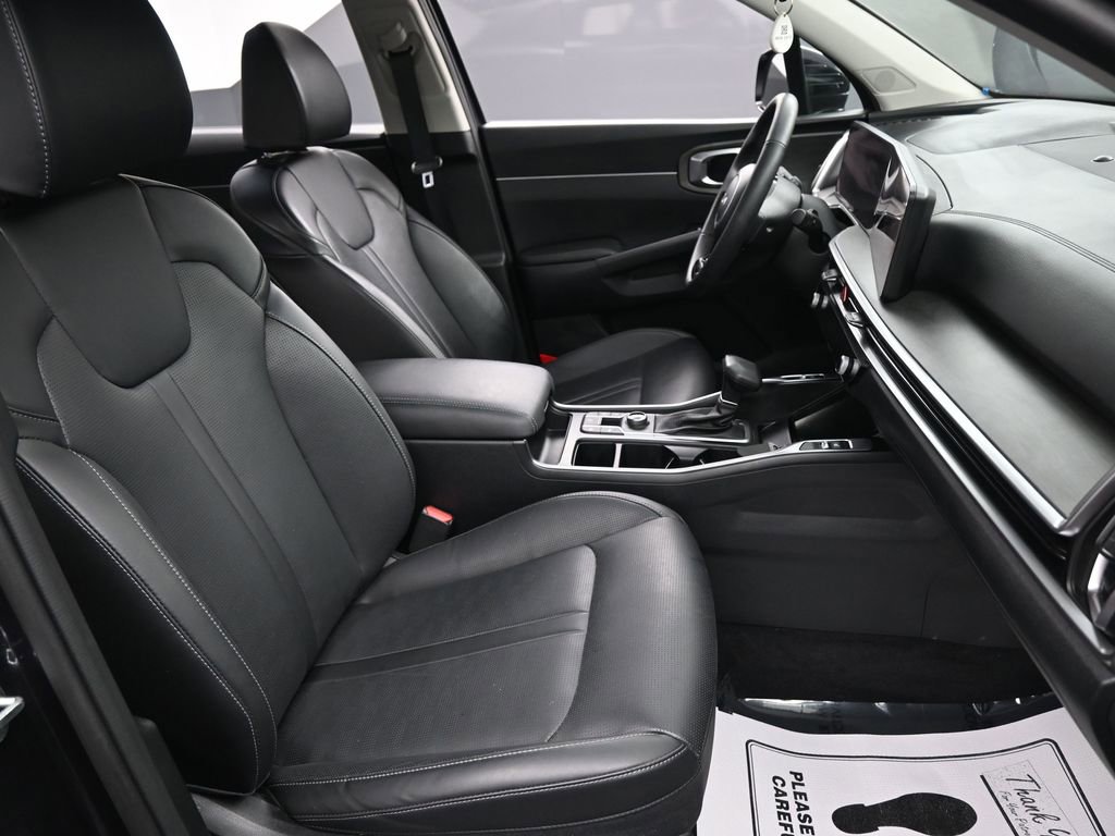 Used 2025 Kia Sorento X-Line EX AWD/4WD image 33