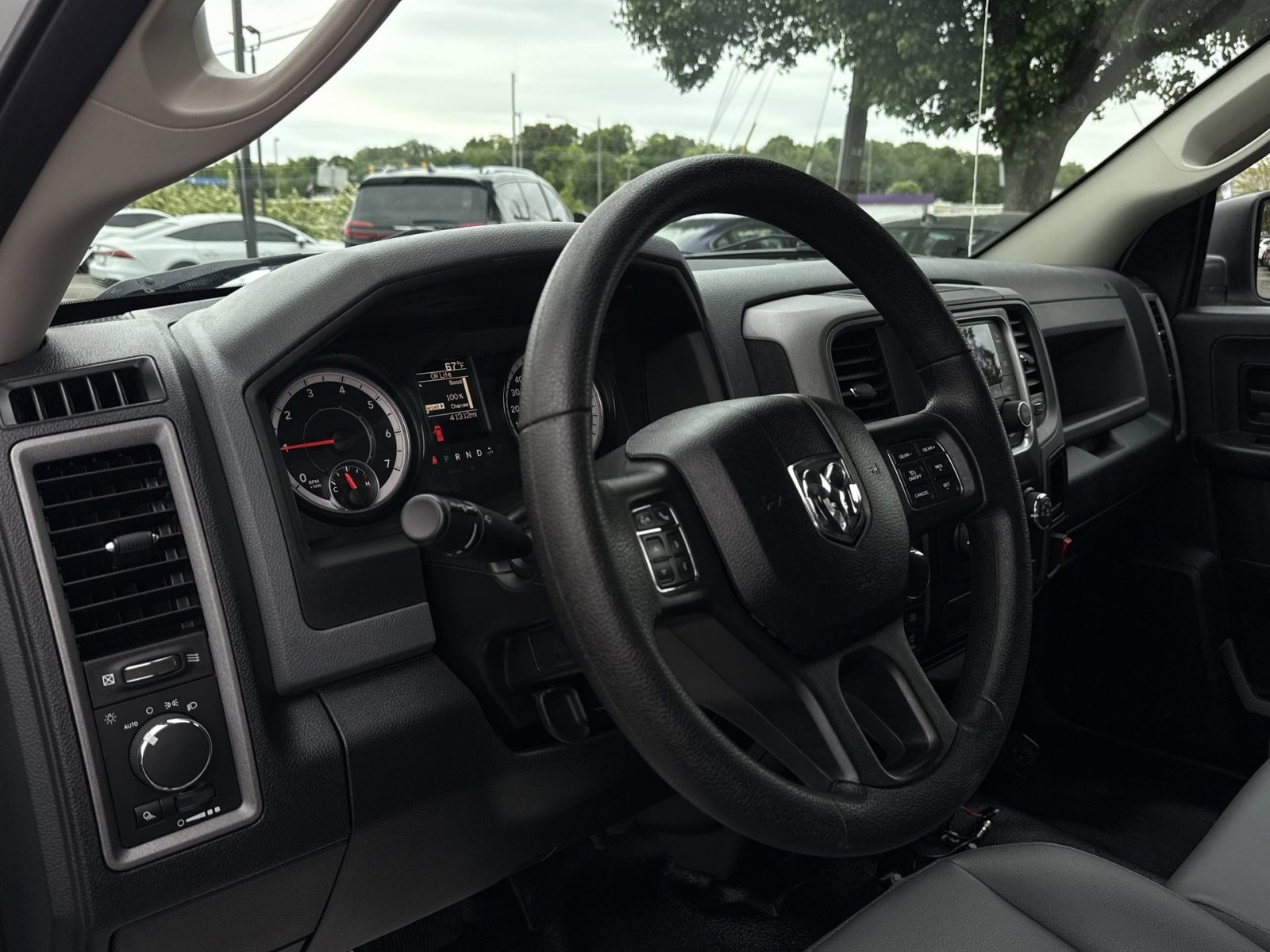 Used 2017 RAM 1500 Tradesman AWD/4WD image 16