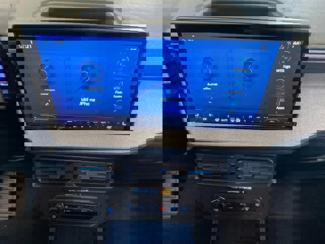 New 2025 Ford Maverick XLT w/ XLT Luxury Package image 29