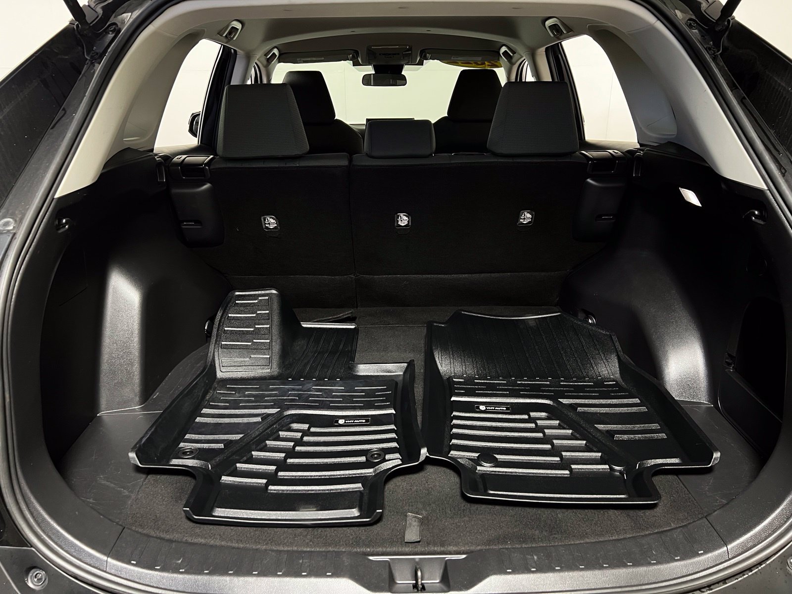 Certified 2022 Toyota RAV4 XLE FWD image 24