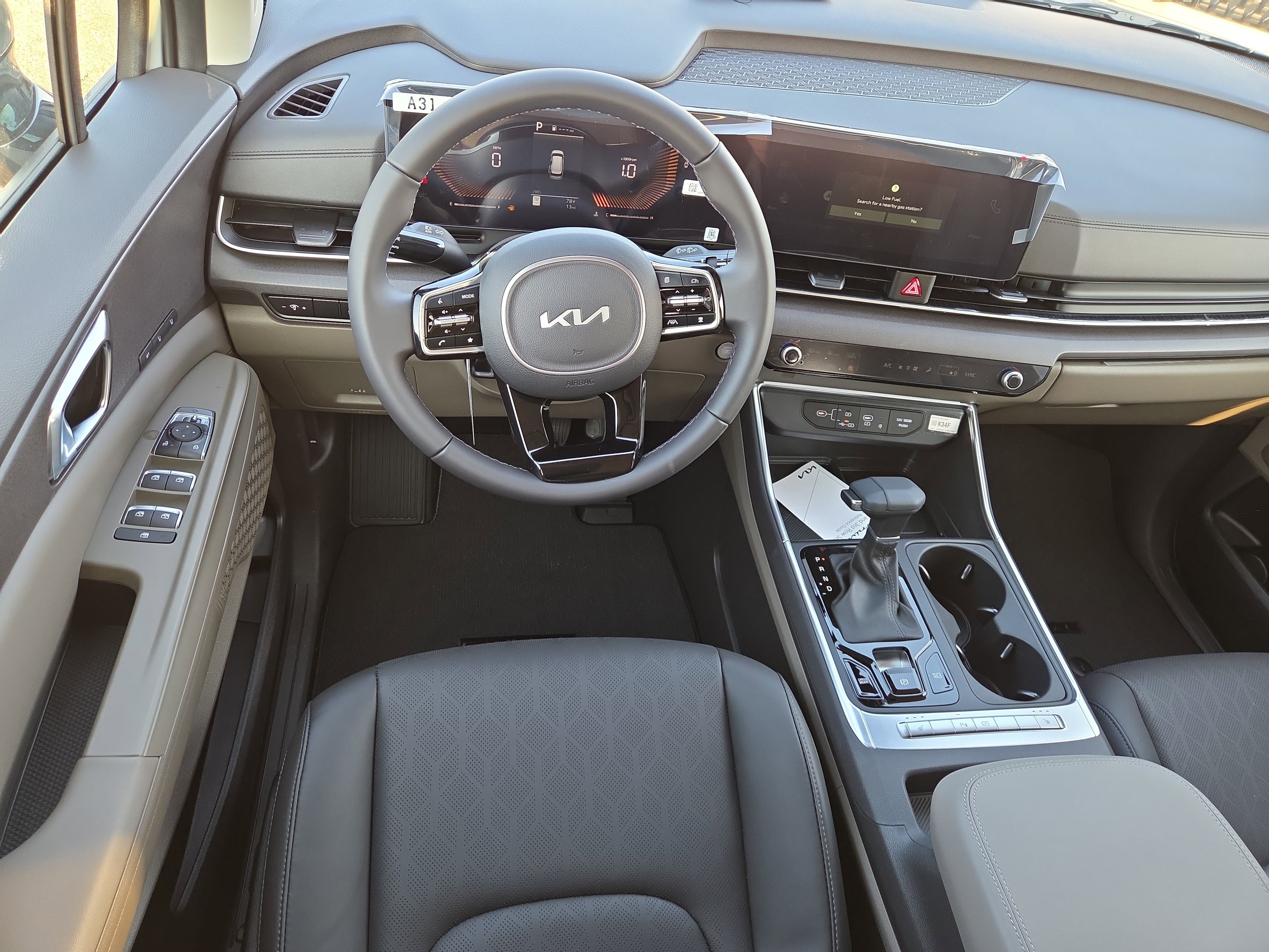 New 2026 Kia Carnival EX image 5