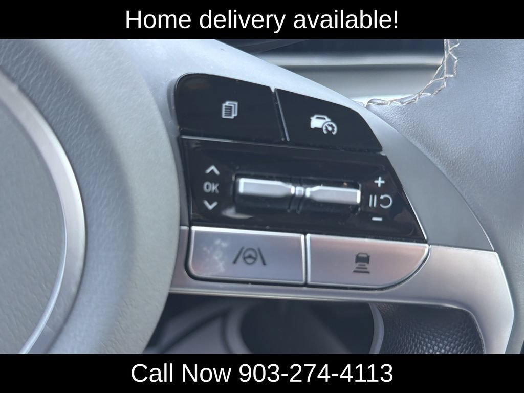 Used 2025 Hyundai Elantra SEL FWD image 18