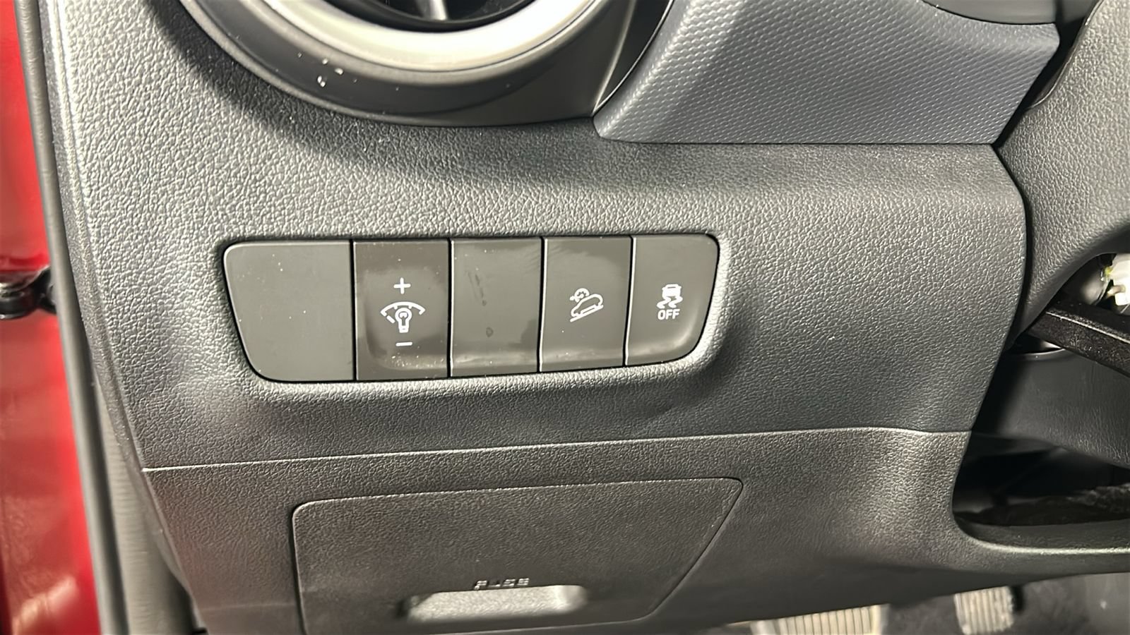 Certified 2023 Hyundai Kona SEL w/ Convenience Package FWD image 24