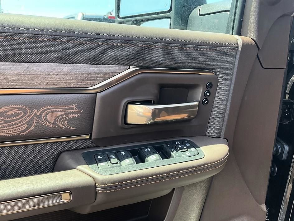 New 2026 RAM 3500 Longhorn AWD/4WD image 12