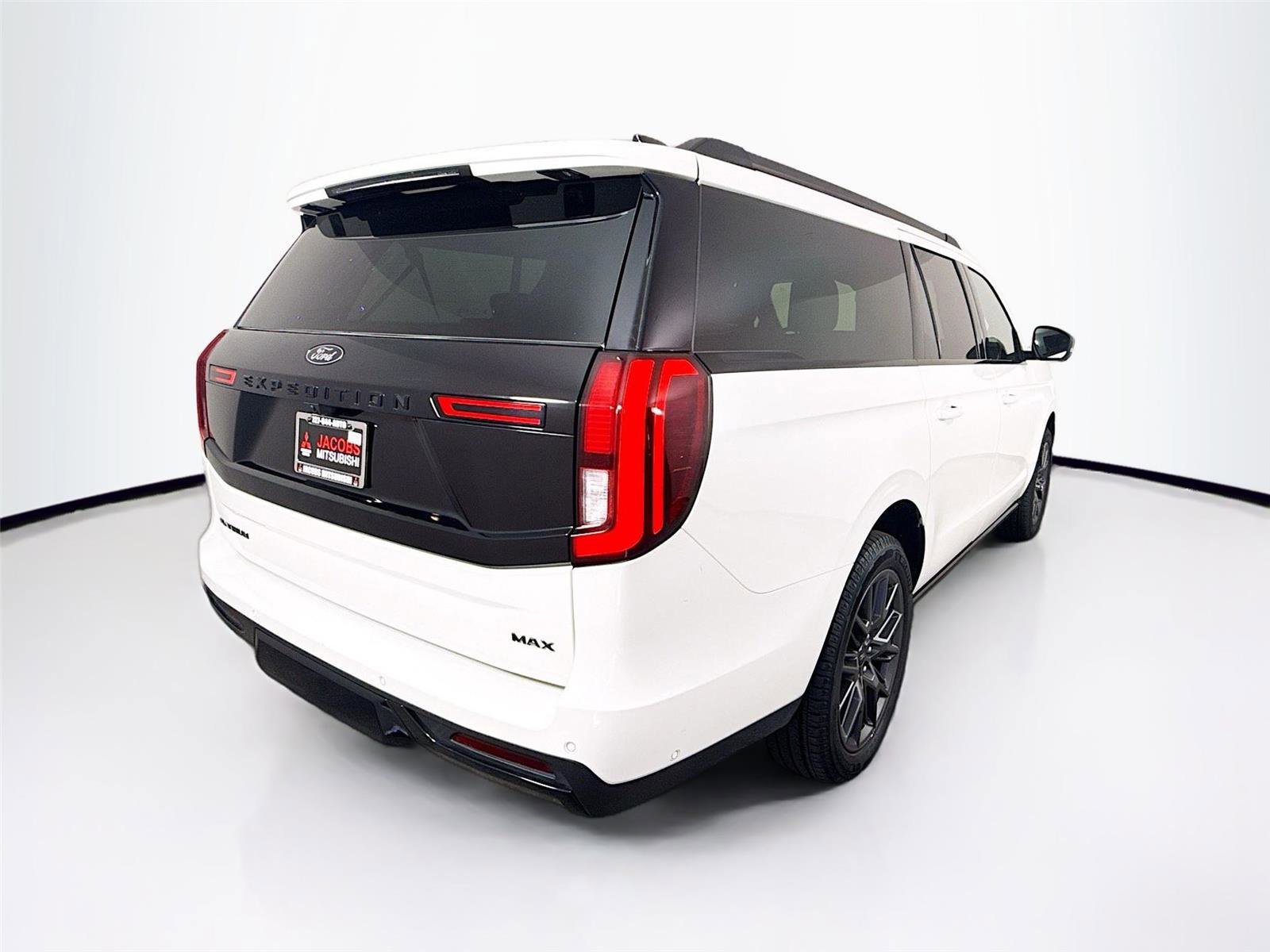Used 2025 Ford Expedition Max Platinum w/ Stealth Performance Package AWD/4WD image 20