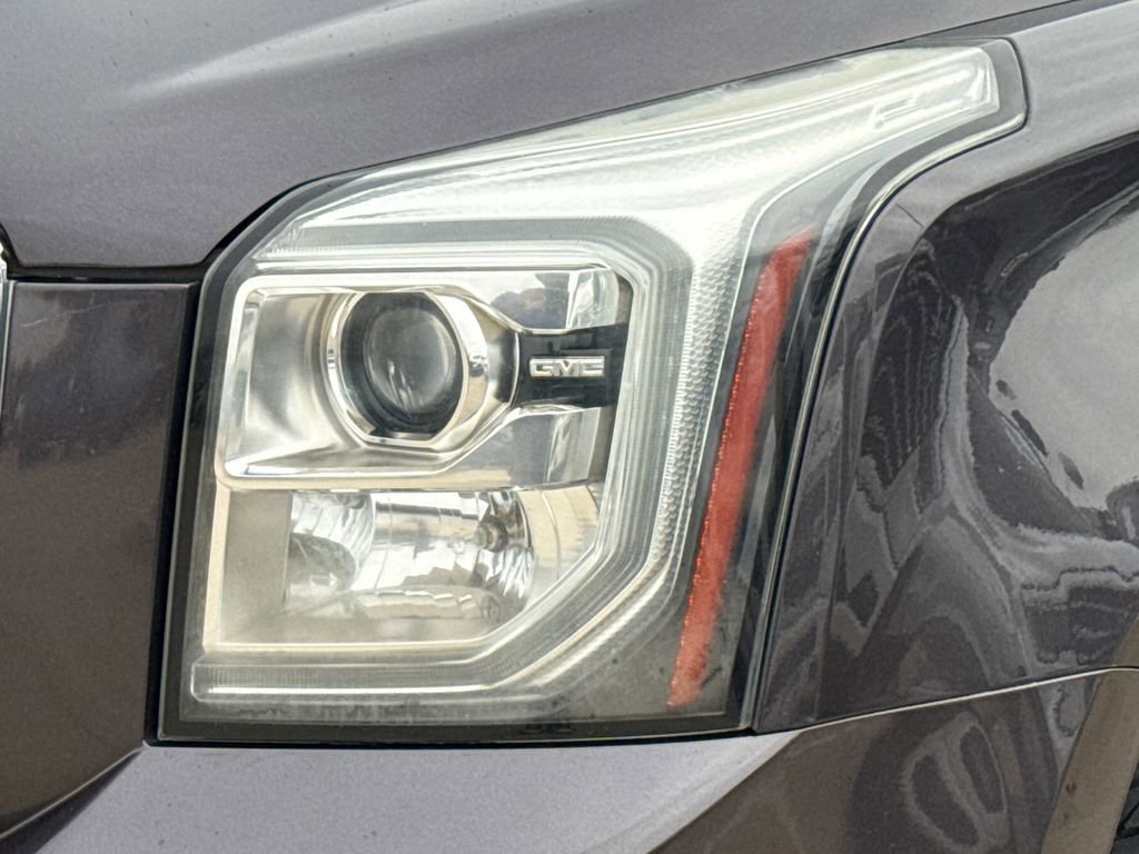 Used 2015 GMC Yukon XL Denali w/ Open Road Package AWD/4WD image 4
