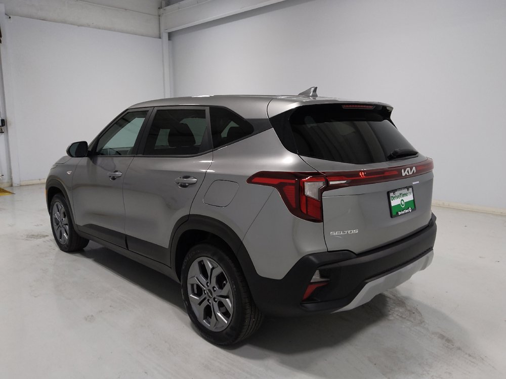 Used 2024 Kia Seltos LX AWD/4WD image 5