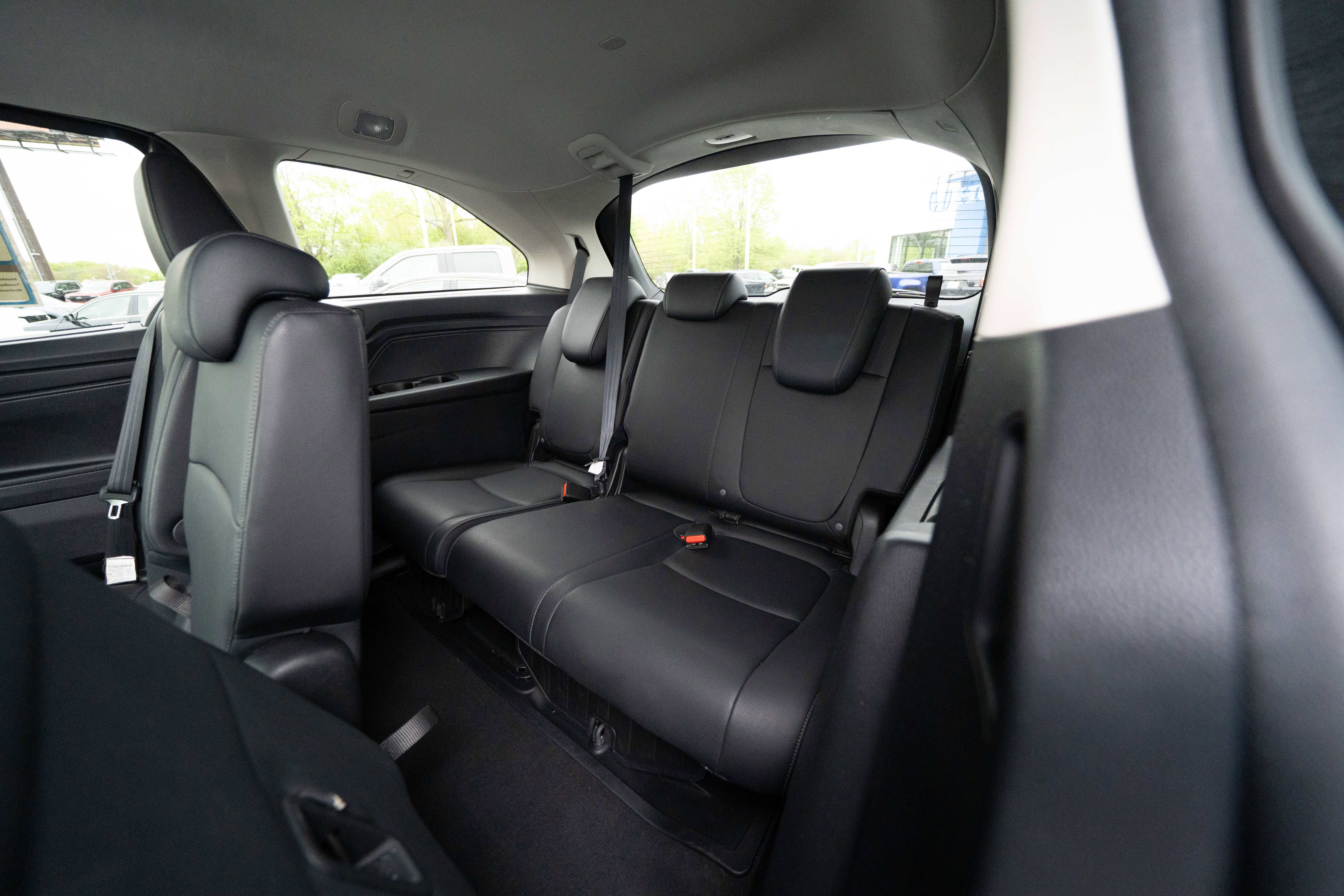 Used 2025 Honda Odyssey EX-L image 24
