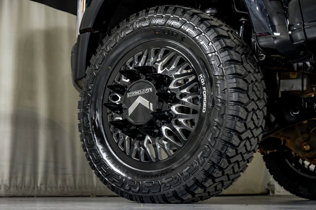 Used 2024 Ford F450 Limited w/ FX4 Off-Road Package image 58