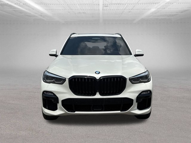 Used 2021 BMW X5 M50i AWD/4WD image 2