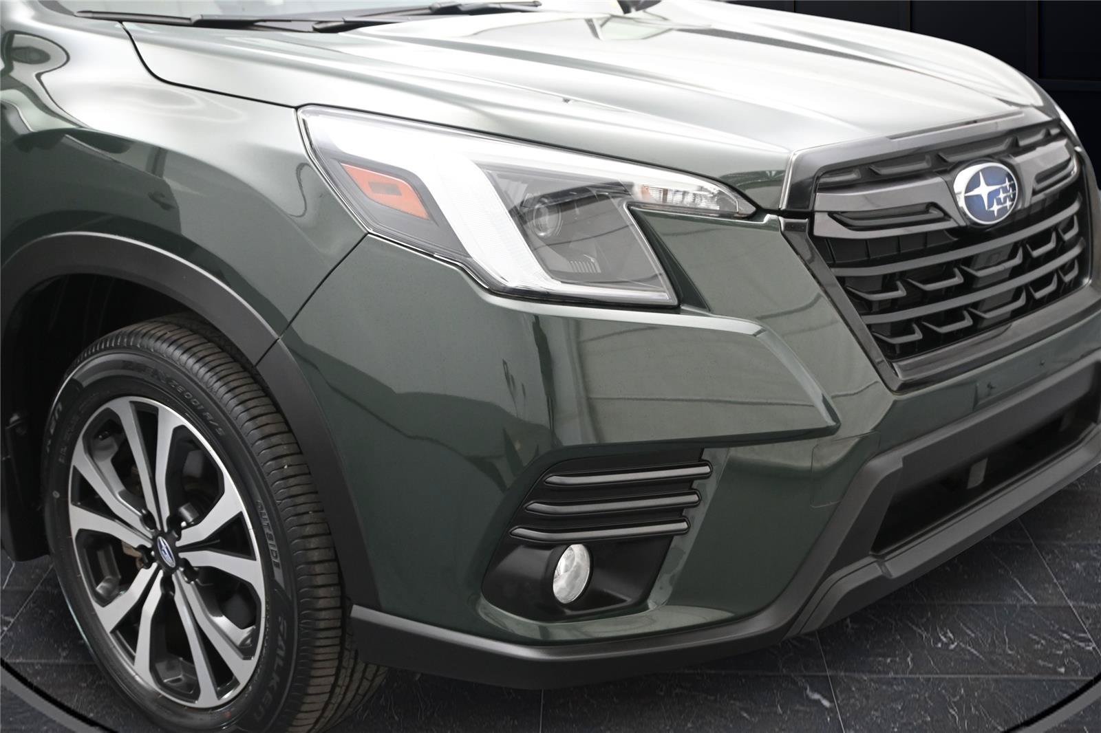 Used 2023 Subaru Forester Limited AWD/4WD image 19