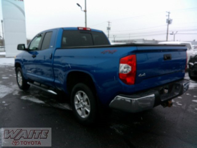 Used 2016 Toyota Tundra SR5 image 5