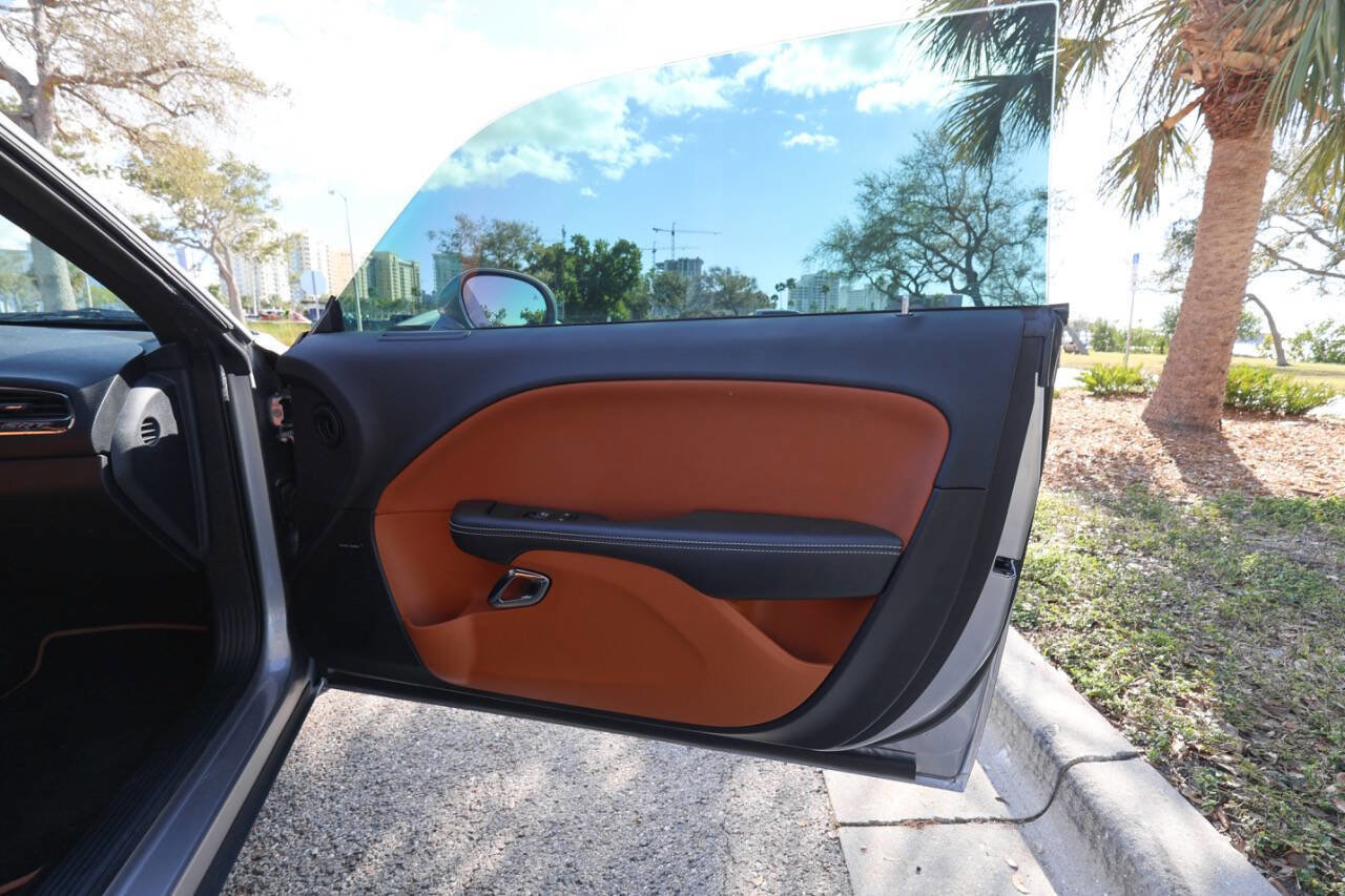 Used 2015 Dodge Challenger SRT Hellcat image 93