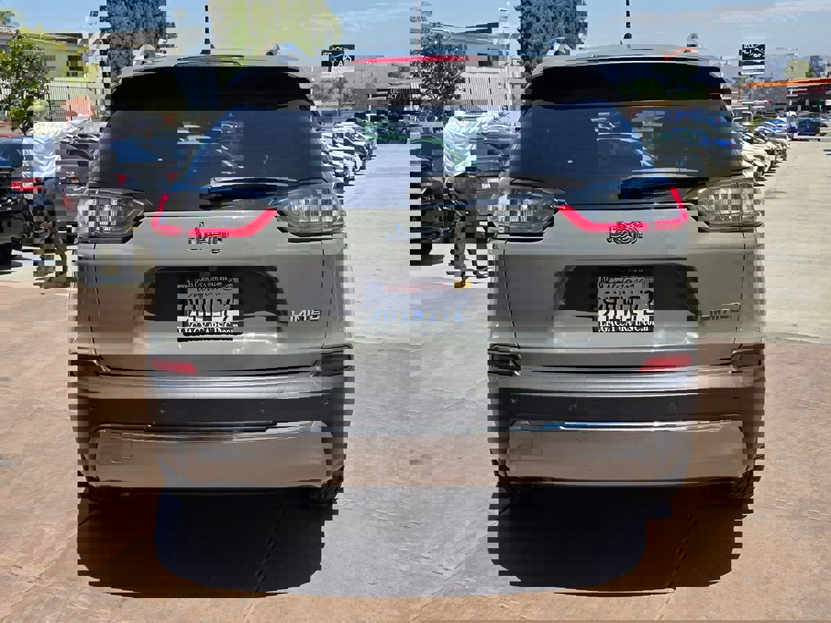 Used 2020 Jeep Cherokee Limited image 12