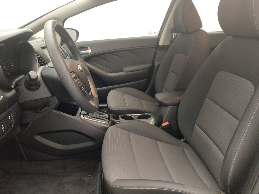 Used 2017 Kia Forte LX w/ LX Popular Package FWD image 17