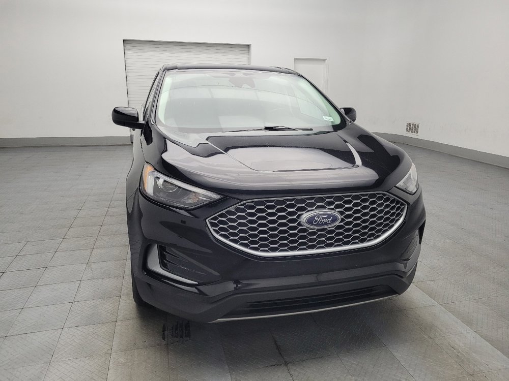 Used 2023 Ford Edge SEL image 14