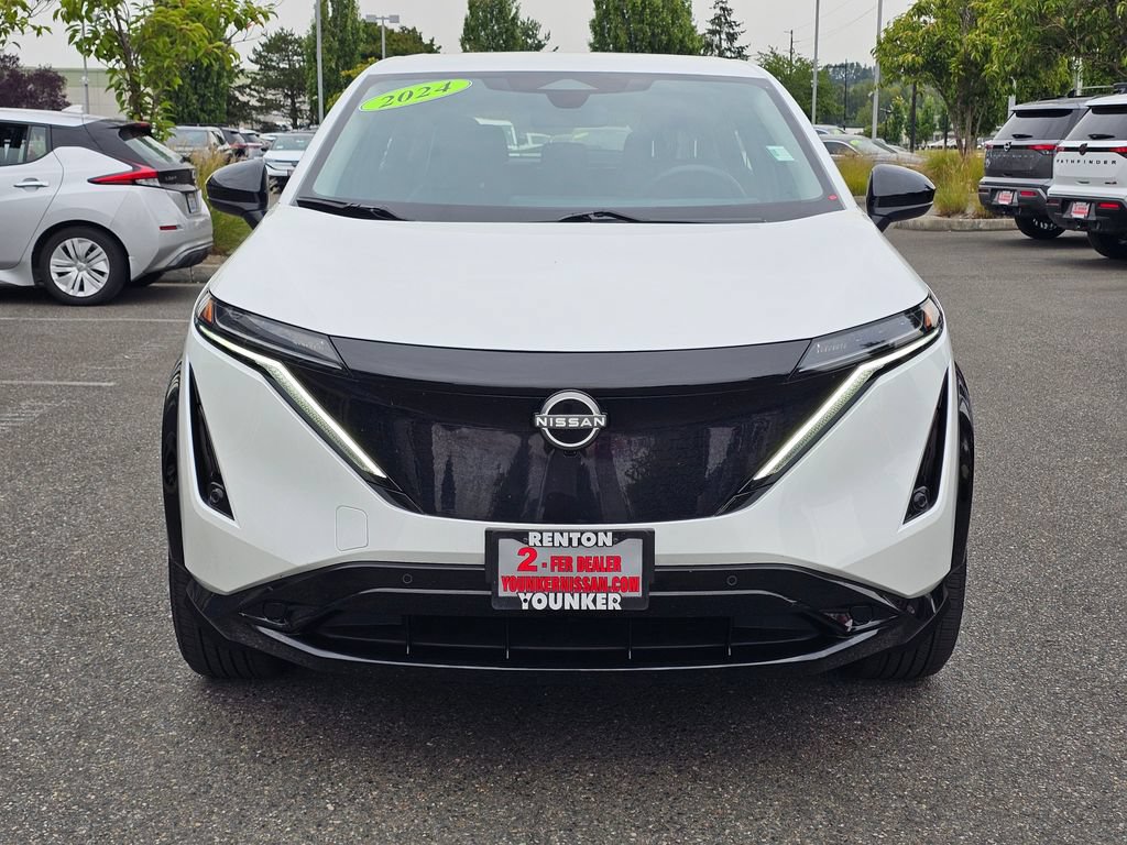 Used 2024 Nissan Ariya AWD image 2