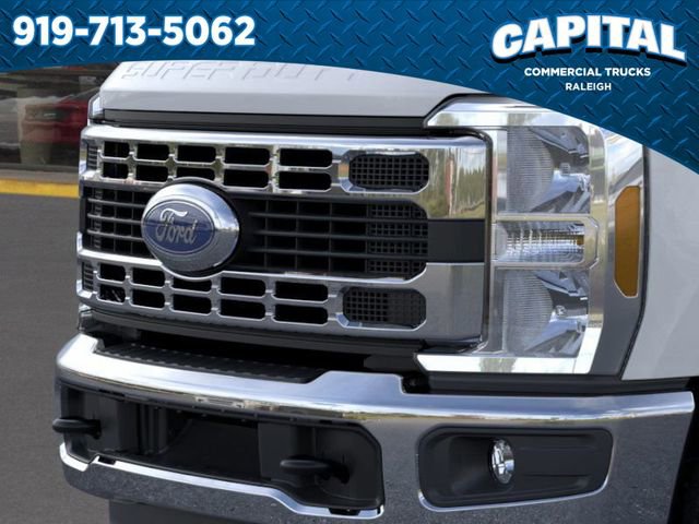 New 2026 Ford F350 XL w/ XL Chrome Package image 17