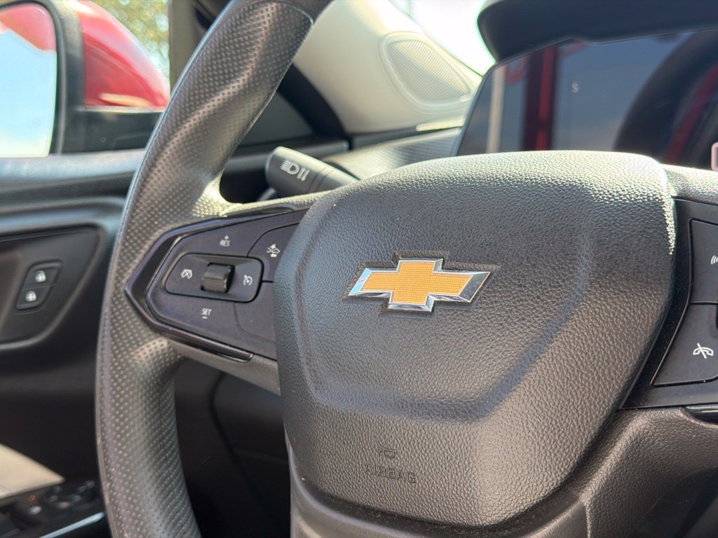 Used 2024 Chevrolet Trax LT FWD image 26