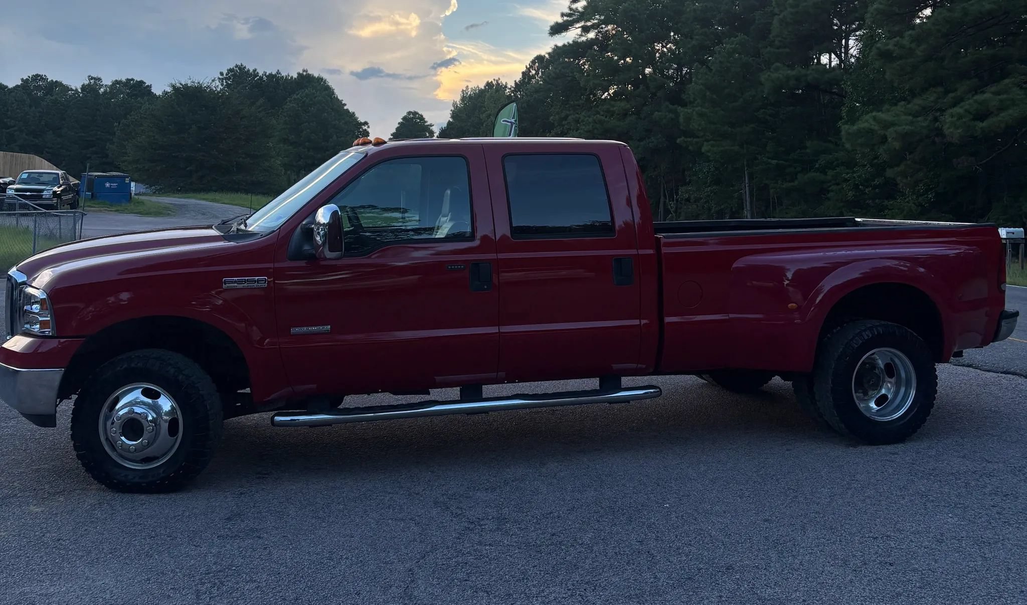 Used 2007 Ford F350 Lariat AWD/4WD image 3