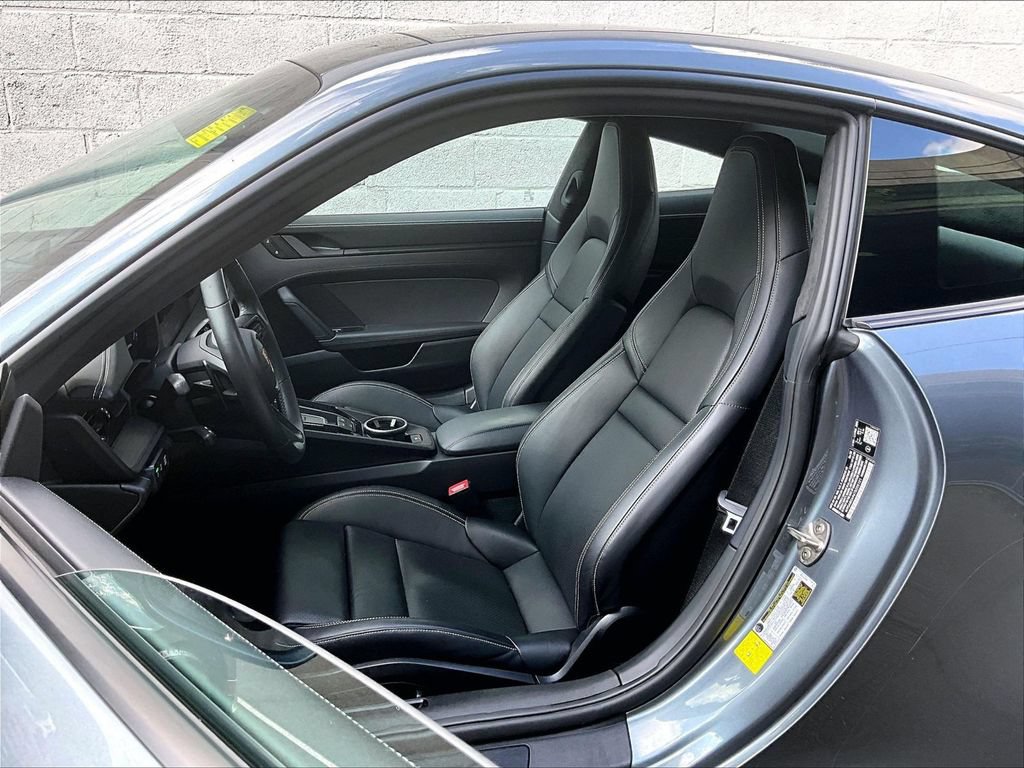 Certified 2026 Porsche 911 Carrera GTS RWD image 5
