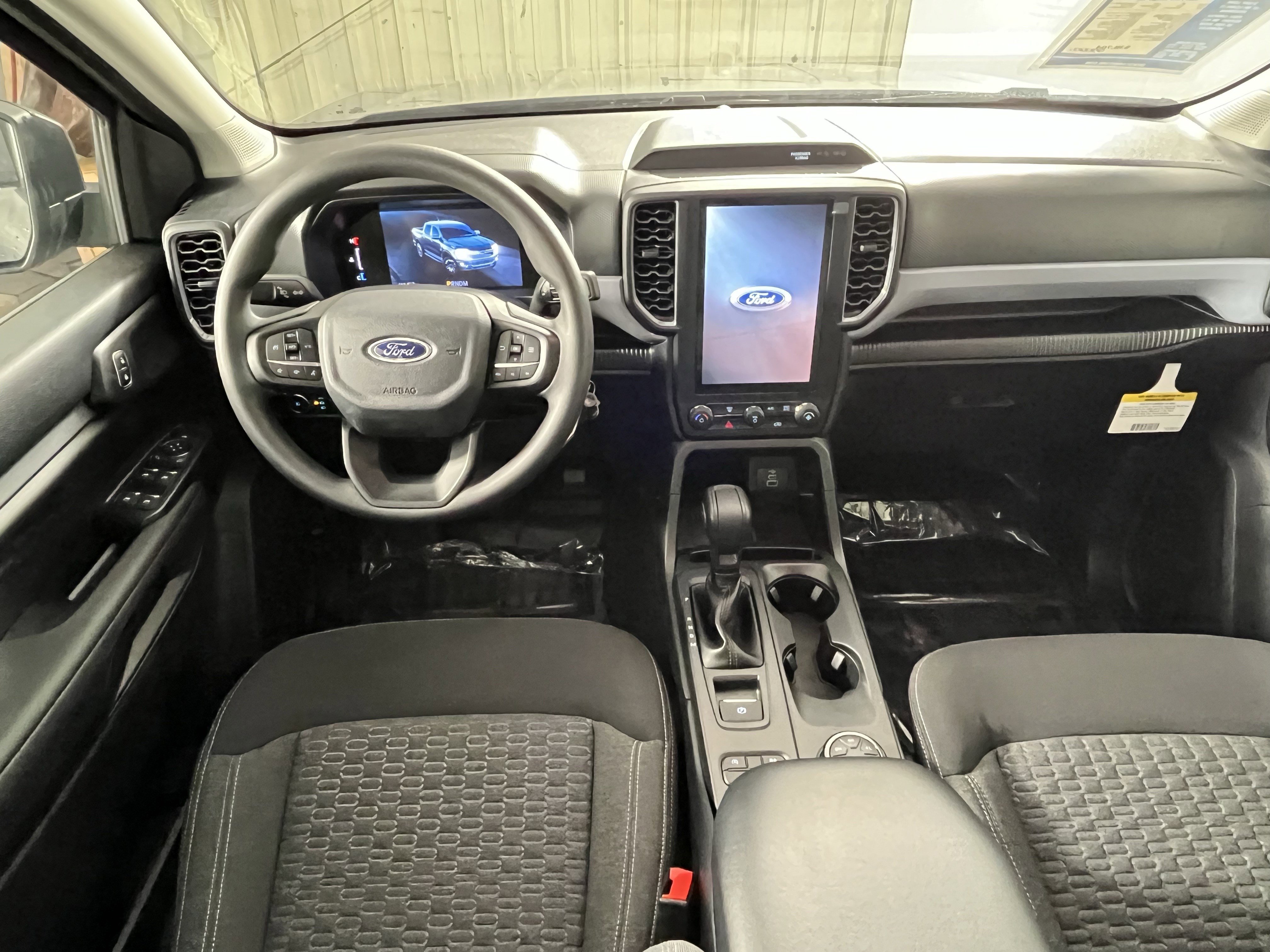 Used 2024 Ford Ranger XL image 11