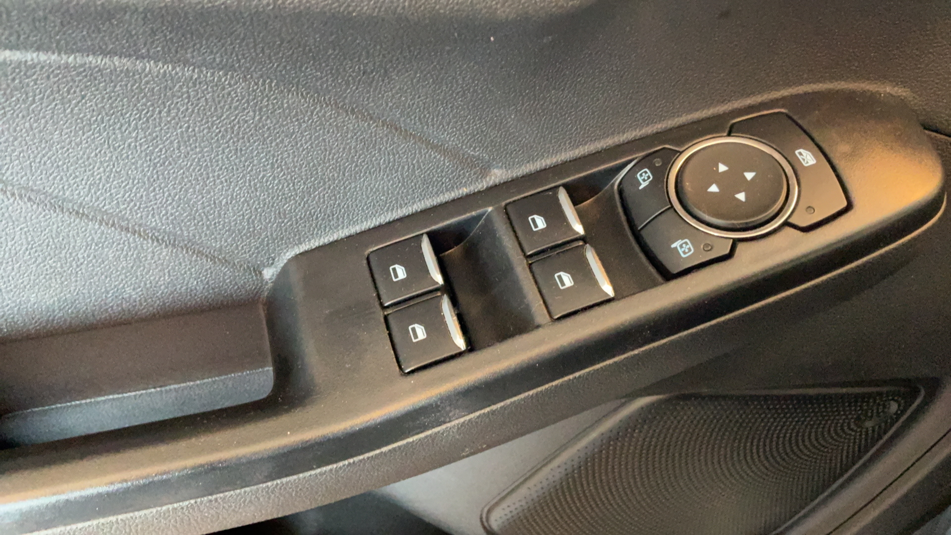 Used 2024 Ford Escape Active w/ Cold Weather Package FWD image 21