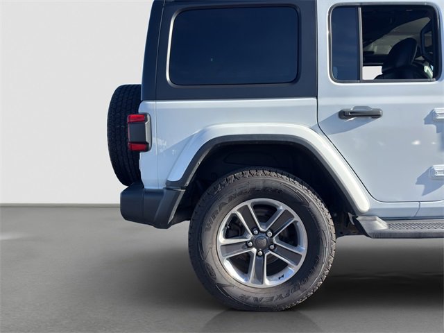 Used 2018 Jeep Wrangler Unlimited Sahara w/ Uconnect 4C Nav & Sound Group image 23