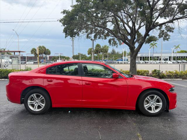Used 2021 Dodge Charger SXT RWD image 11