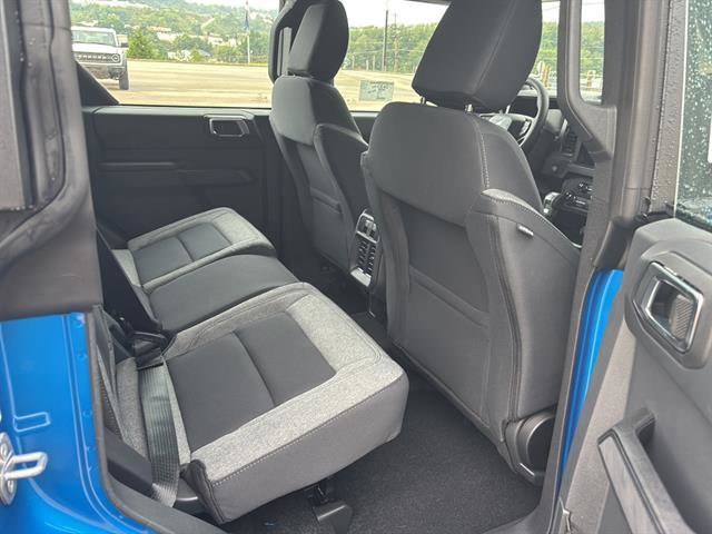 New 2025 Ford Bronco 4-Door image 18