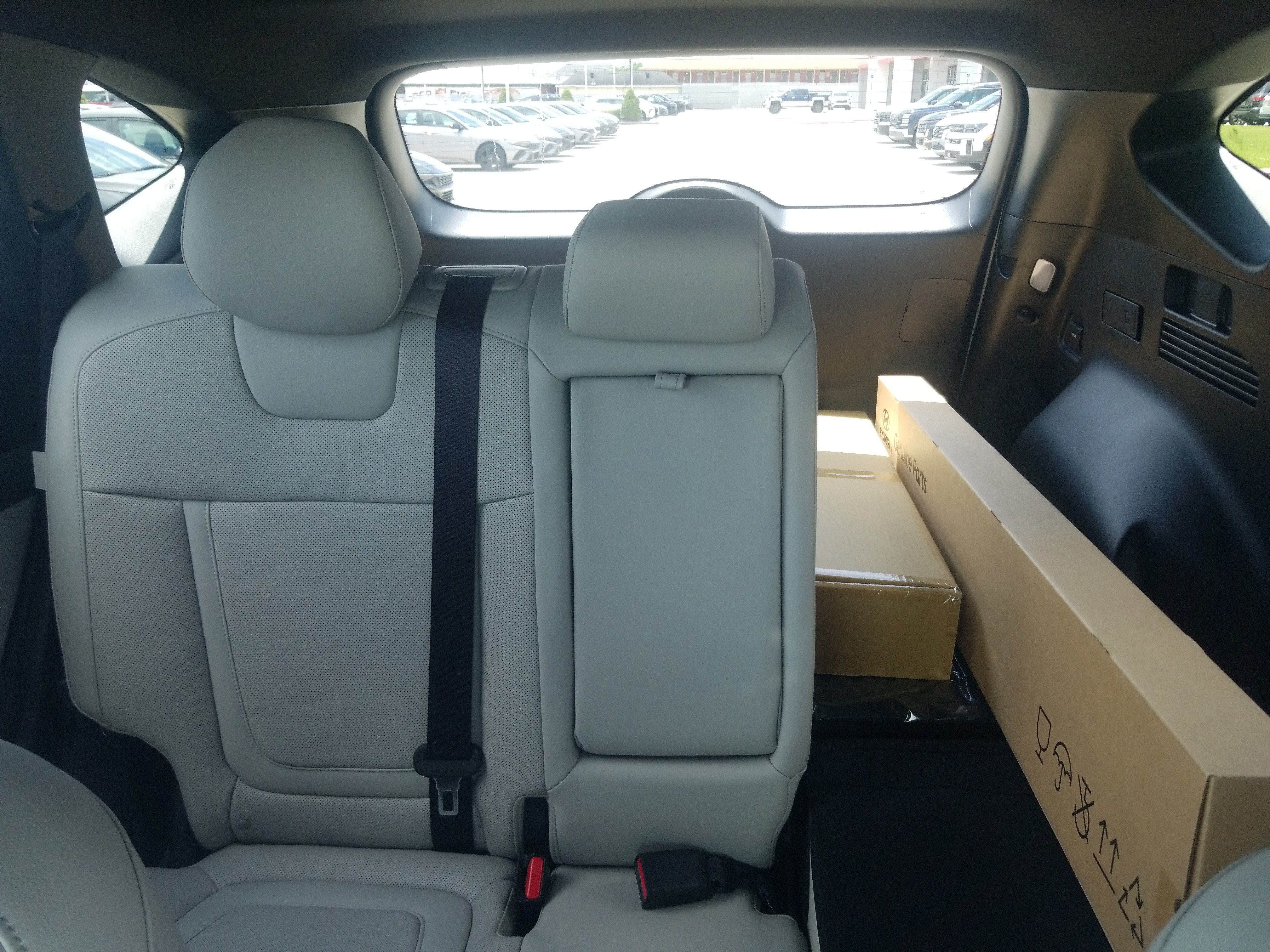 New 2026 Hyundai Tucson Limited FWD image 19