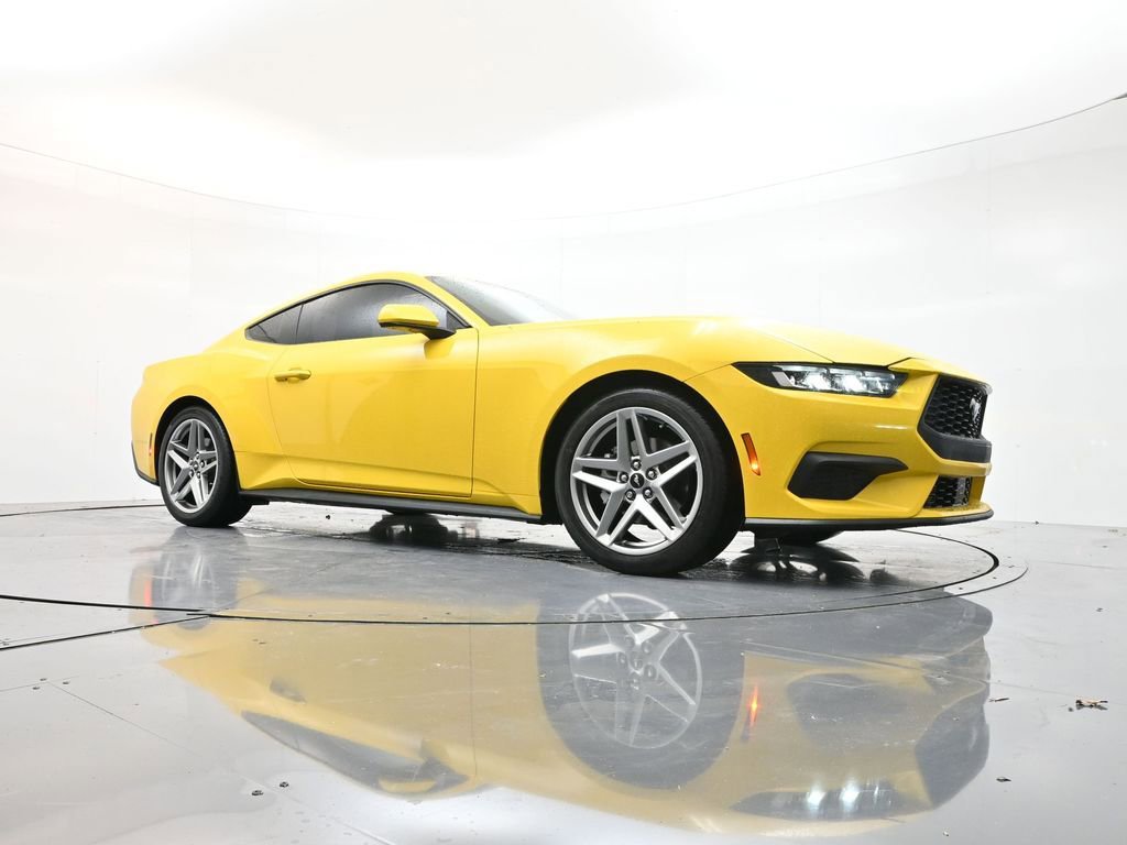 Used 2024 Ford Mustang Premium image 27
