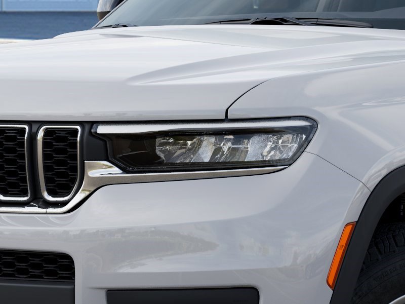 New 2026 Jeep Grand Cherokee L Laredo image 10