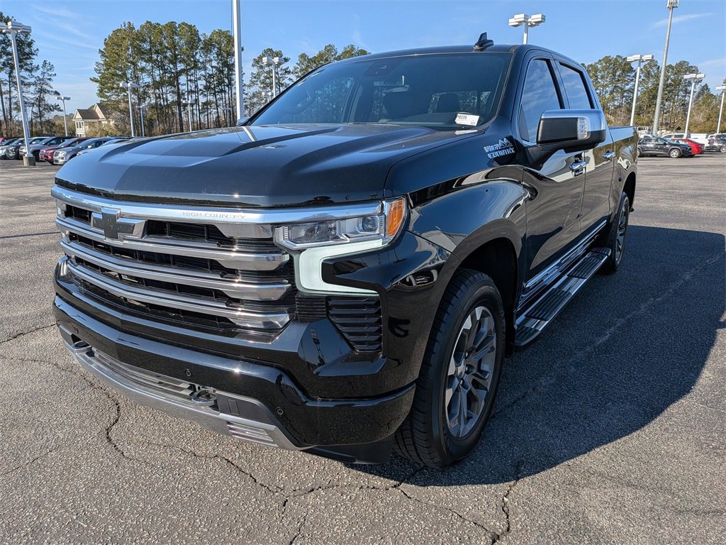 Used 2023 Chevrolet Silverado 1500 High Country image 8