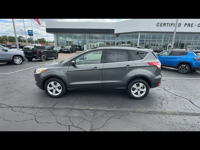 Used 2016 Ford Escape SE w/ SE Leather Comfort Package image 5